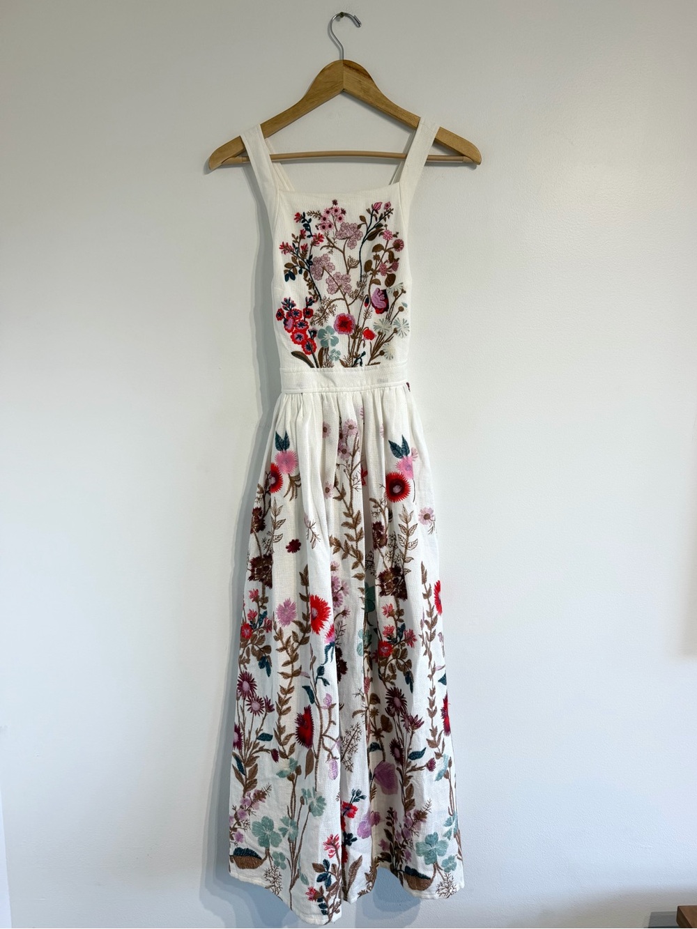 Anthropologie Eularia Maxi Dress embroidered floral pinafore style woven - Picture 2 of 16